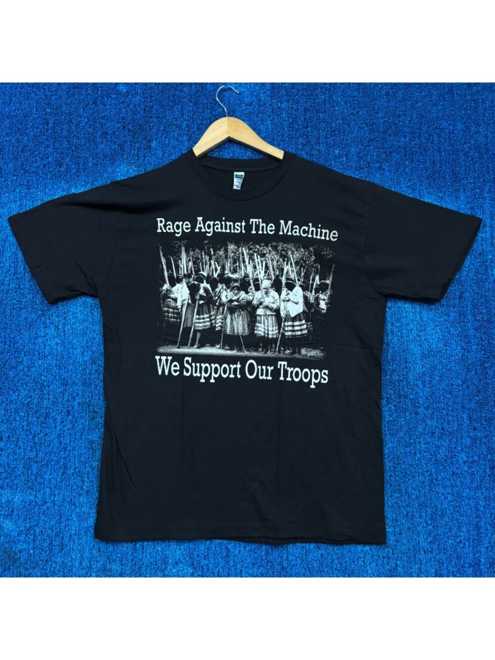 Rage Against the Machine Graphic T-Shirt Size Large